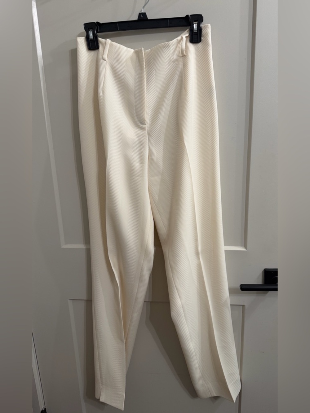 Sleeveless Cream Two-Piece Ponte Pantsuit - Picture 5 of 7